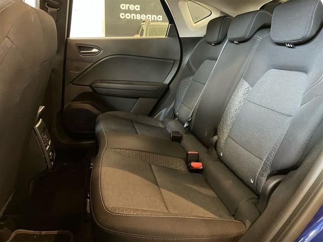 RENAULT Captur usata, con Fari LED