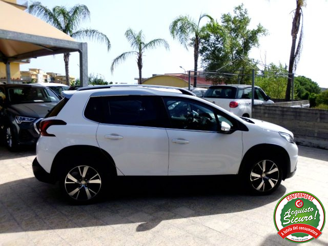 PEUGEOT 2008 usata, con Cerchi in lega