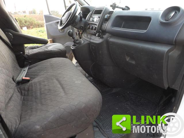 OPEL Vivaro usata 38
