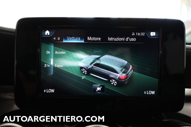 MERCEDES-BENZ GLC 300 usata, con Touch screen