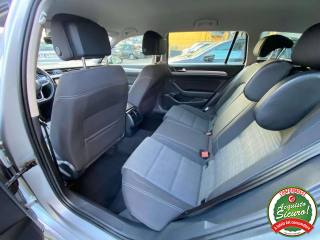 VOLKSWAGEN Passat Variant usata, con Fendinebbia