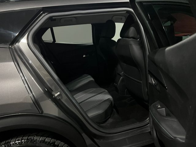 PEUGEOT 2008 usata, con Climatizzatore