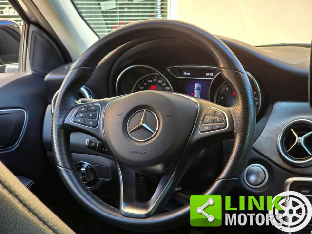 MERCEDES-BENZ GLA 200 usata, con Sistema di navigazione