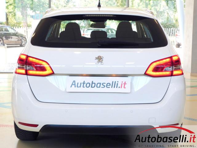 PEUGEOT 308 usata, con Cruise Control