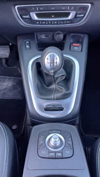 RENAULT Scenic usata, con Sistema di navigazione