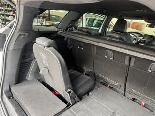 PEUGEOT 5008 usata, con Fari LED