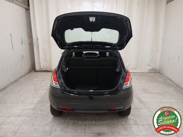 LANCIA Ypsilon usata, con Immobilizzatore elettronico