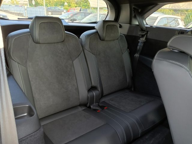 PEUGEOT 5008 usata, con ESP