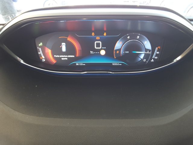 PEUGEOT 3008 usata, con Cerchi in lega