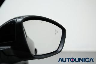 PEUGEOT 2008 usata, con Blind spot monitor
