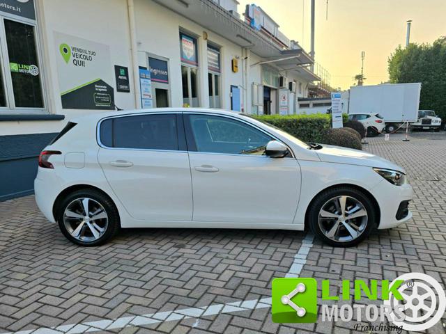 PEUGEOT 308 usata, con Cerchi in lega
