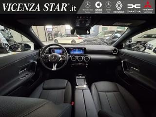 MERCEDES-BENZ CLA 200 usata, con Controllo automatico clima