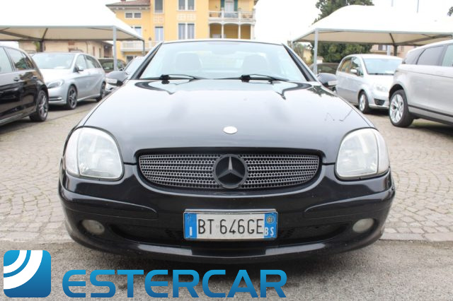 MERCEDES-BENZ SLK 200 usata, con Specchietti laterali elettrici