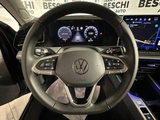 VOLKSWAGEN Passat usata, con Controllo trazione