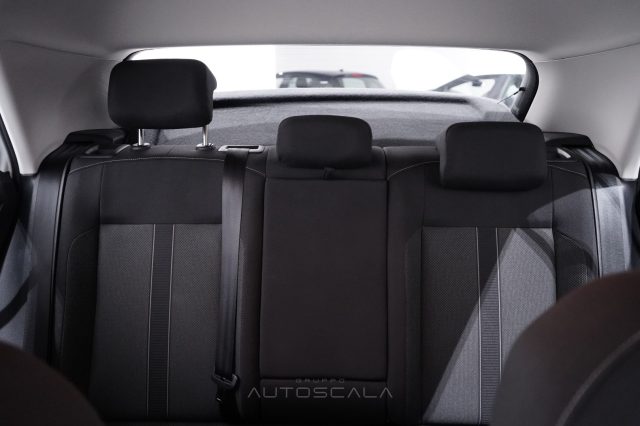 VOLKSWAGEN T-Roc usata, con Controllo elettronico della corsia