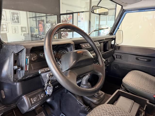 LAND ROVER Defender usata, con Ruota di riserva