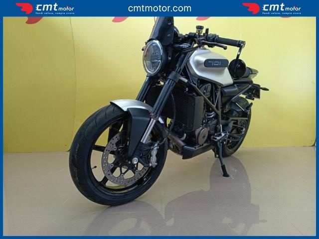 HUSQVARNA Vitpilen 701 usata 1