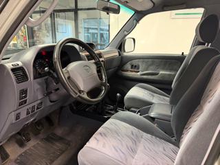TOYOTA Land Cruiser usata, con Fendinebbia