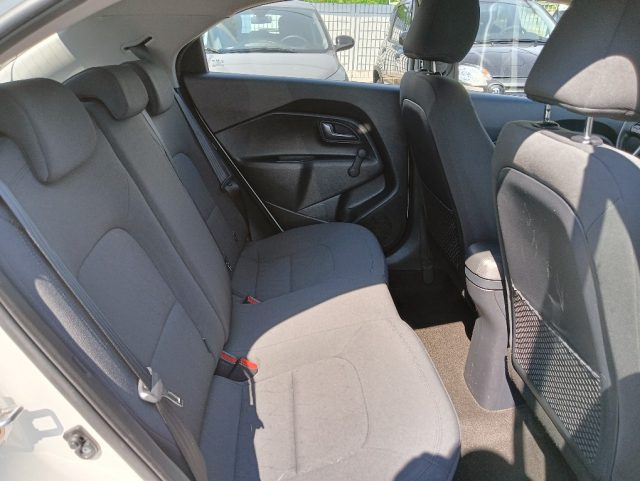 KIA Rio usata, con Servosterzo