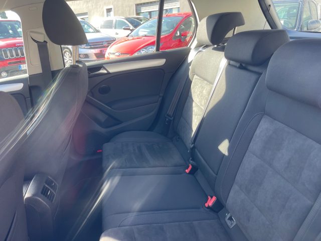 VOLKSWAGEN Golf usata 12