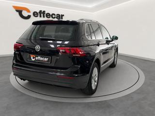 VOLKSWAGEN Tiguan usata, con Autoradio