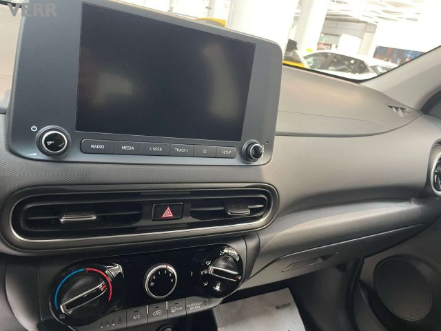 HYUNDAI Kona usata, con Autoradio