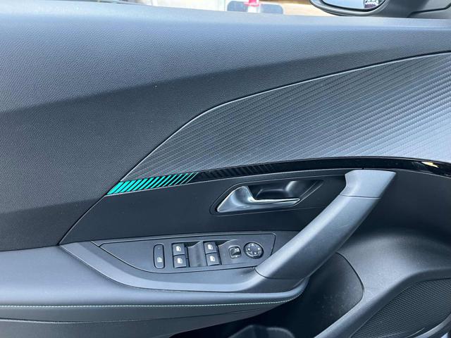 PEUGEOT 2008 usata, con Autoradio
