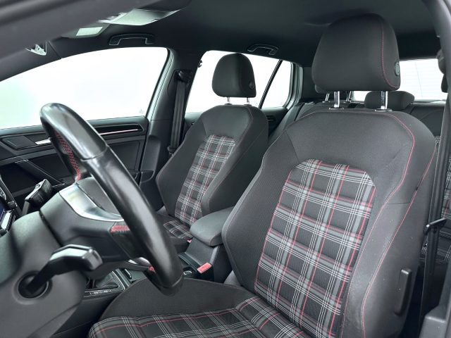 VOLKSWAGEN Golf GTI usata, con Cruise Control