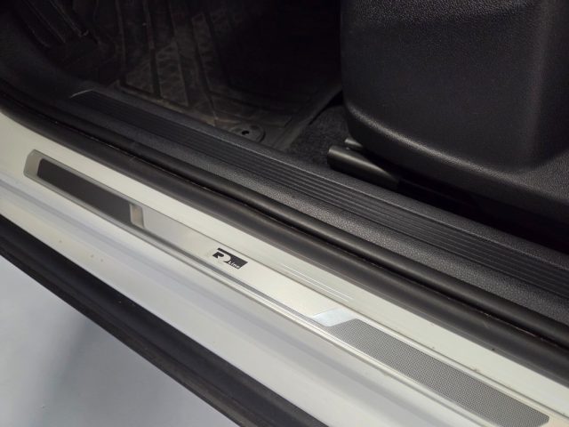 VOLKSWAGEN T-Cross usata, con MP3