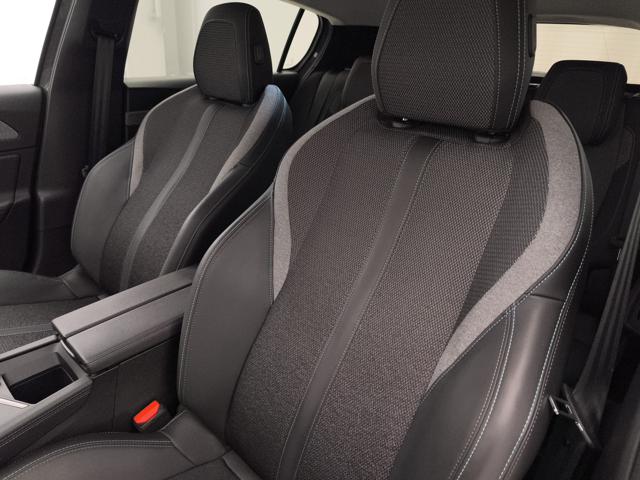 PEUGEOT 308 usata, con Controllo automatico clima