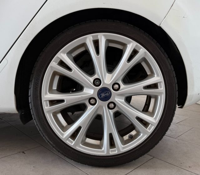 FORD Fiesta usata 11