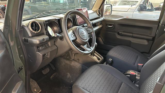 SUZUKI Jimny usata, con Bluetooth