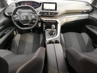 PEUGEOT 5008 usata, con Controllo trazione