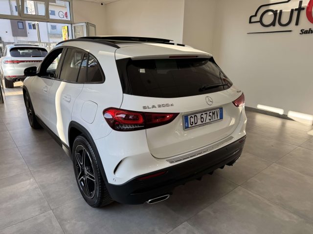 MERCEDES-BENZ GLA 200 usata, con Boardcomputer