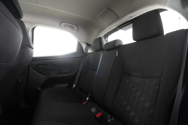 TOYOTA Yaris usata 3