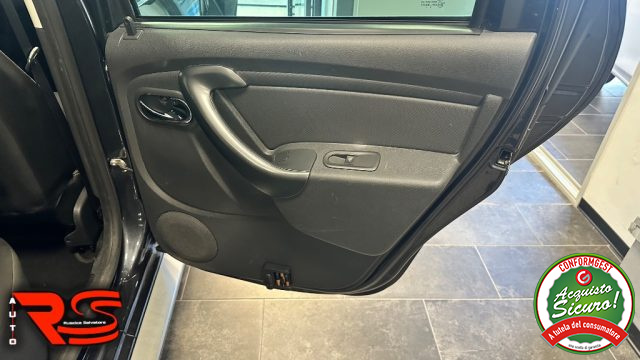 DACIA Duster usata, con USB