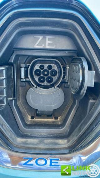RENAULT ZOE usata 17