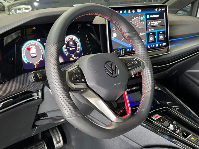 VOLKSWAGEN Golf usata, con Fendinebbia