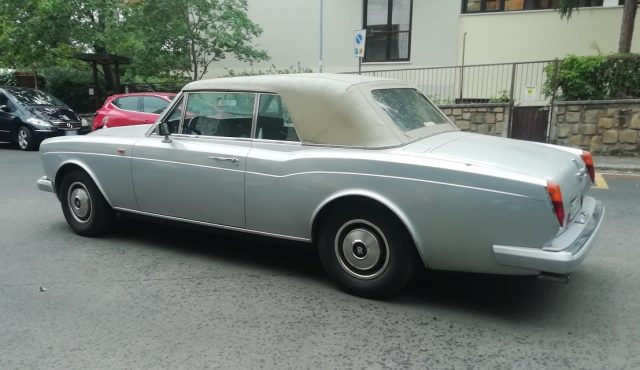 ROLLS-ROYCE Corniche usata 1