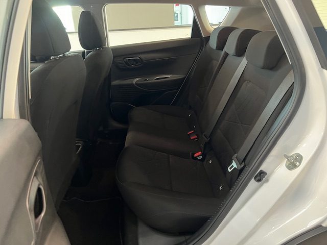 HYUNDAI Bayon usata, con Cruise Control
