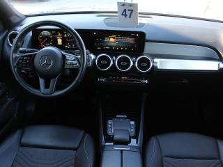 MERCEDES-BENZ GLB 180 usata, con Leve al volante