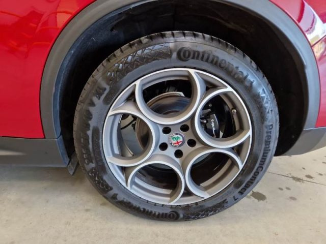 ALFA ROMEO Stelvio usata, con Controllo automatico clima
