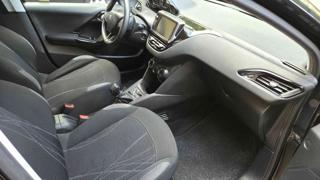 PEUGEOT 208 usata, con Climatizzatore