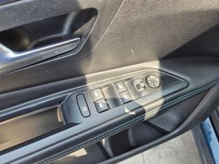 PEUGEOT 3008 usata 22