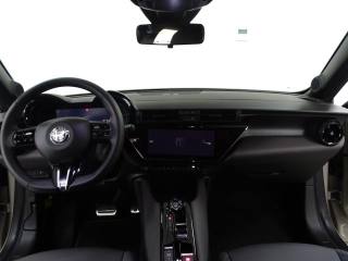 ALFA ROMEO Junior usata, con Portellone posteriore elettrico