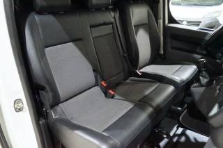 OPEL Vivaro usata, con Sensori di parcheggio posteriori
