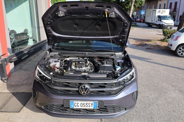 VOLKSWAGEN Taigo usata 105
