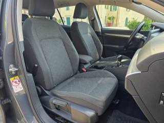 VOLKSWAGEN Golf usata 141