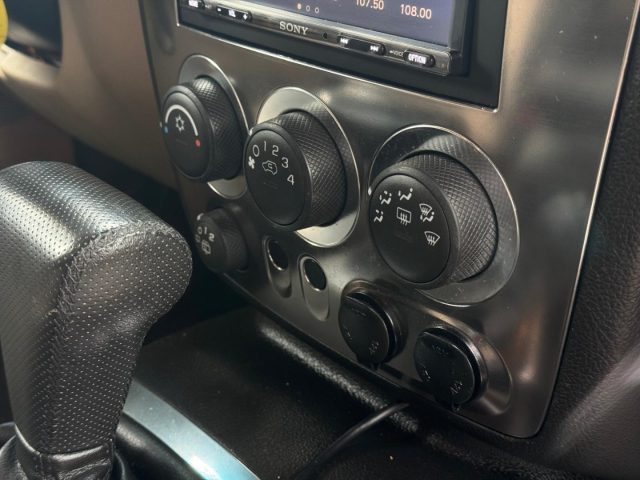 HUMMER H3 usata, con Touch screen