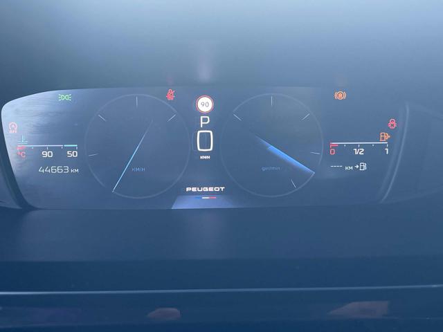 PEUGEOT 308 usata, con Park Distance Control